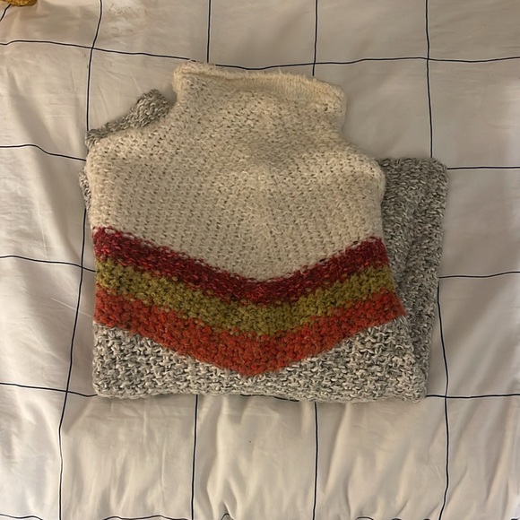 Free People Turn Around Tunic Sweater - Picture 4 of 6